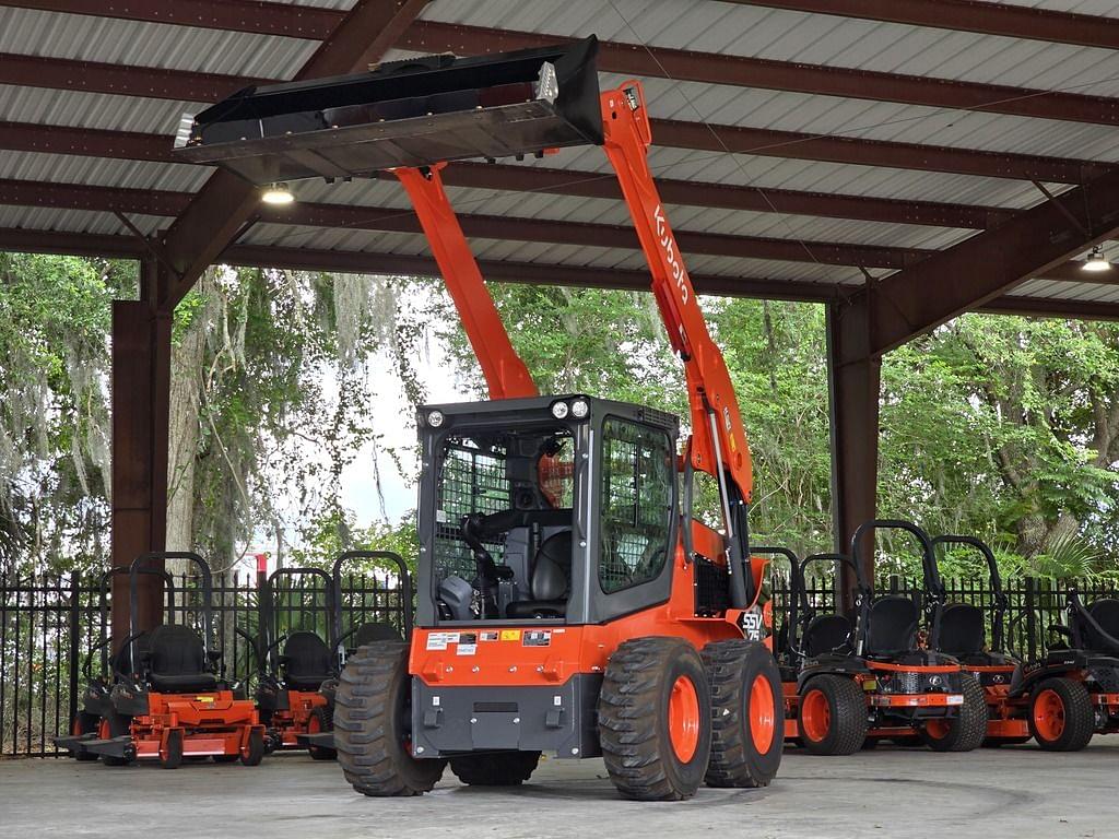 Image of Kubota SSV75 Primary image