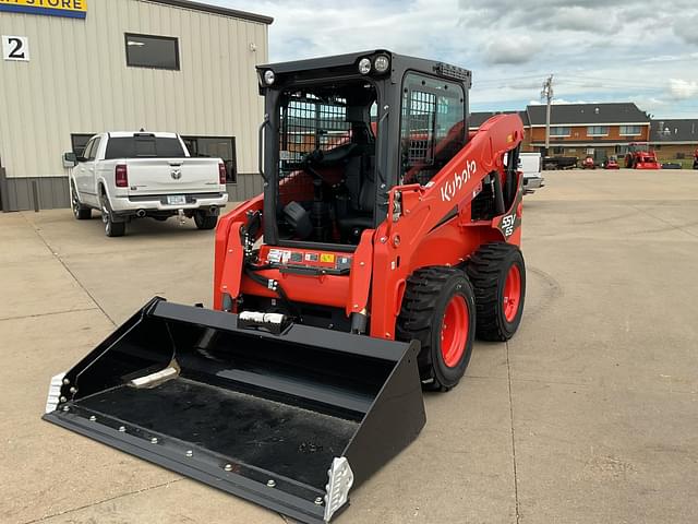 Image of Kubota SSV65 equipment image 1