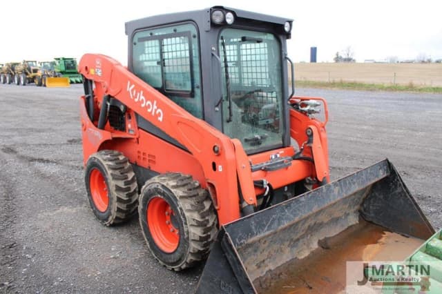Image of Kubota SSV65 equipment image 1
