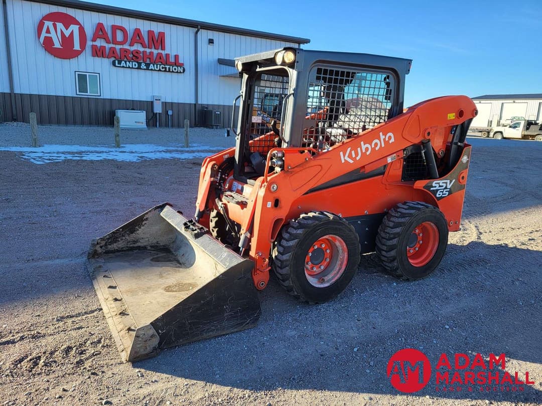 Image of Kubota SSV65 Primary image