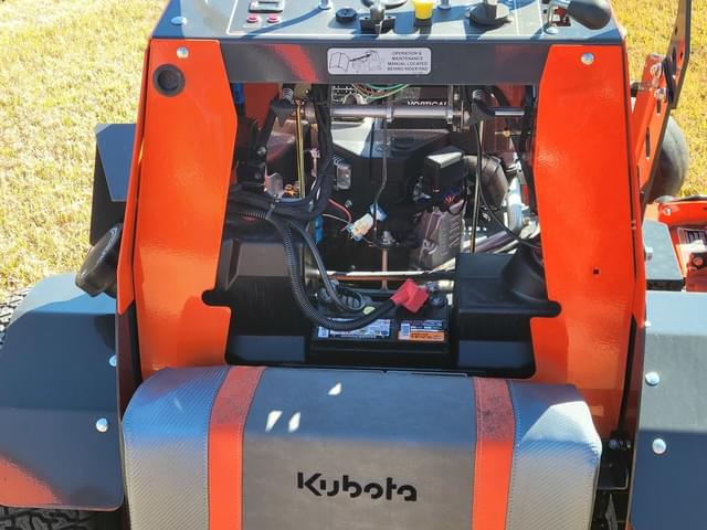 Image of Kubota SZ26-52 equipment image 4