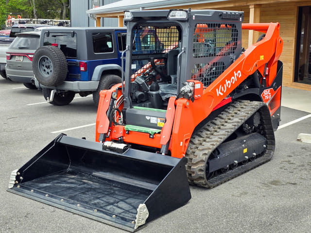 Image of Kubota SVL75-3 equipment image 1