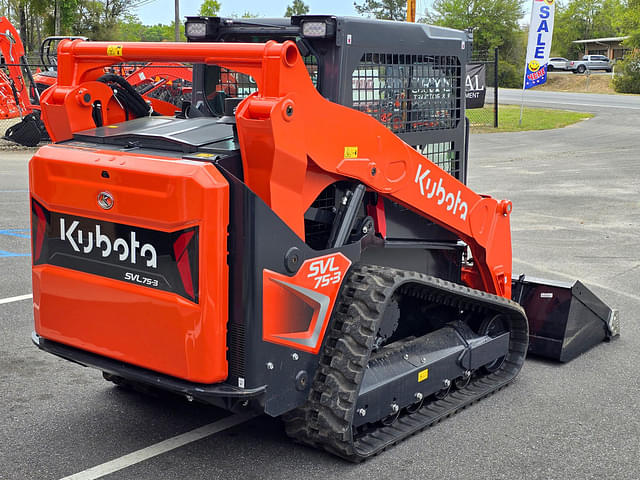 Image of Kubota SVL75-3 equipment image 3