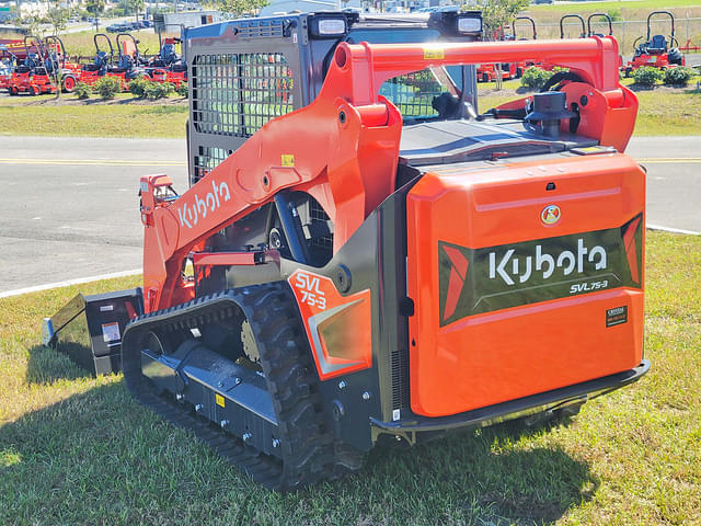 Image of Kubota SVL75-3 equipment image 2