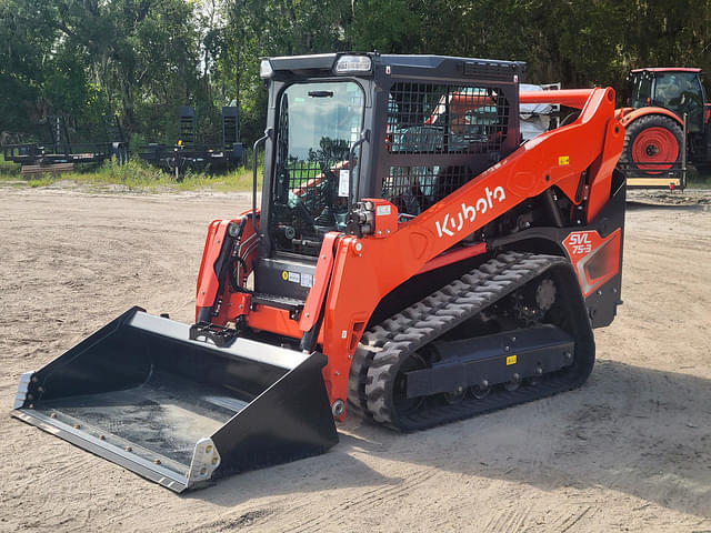 Image of Kubota SVL75-3 equipment image 2