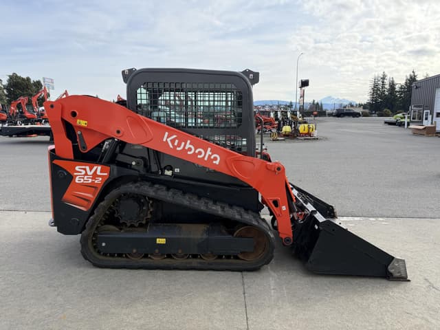 Image of Kubota SVL65-2 equipment image 4