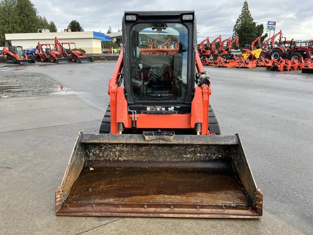 Image of Kubota SVL65-2 equipment image 2