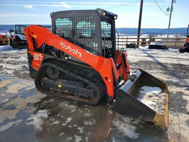 Image of Kubota SVL65-2 equipment image 3