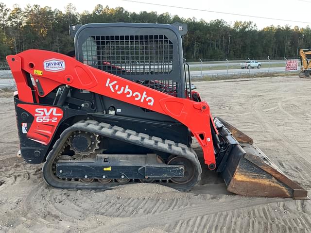 Image of Kubota SVL65-2 equipment image 3