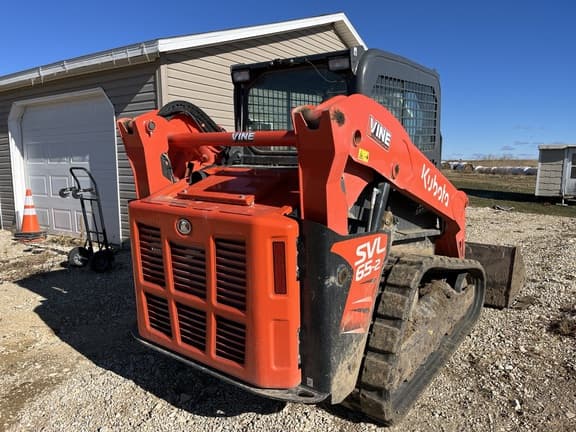 Image of Kubota SVL65-2 equipment image 3