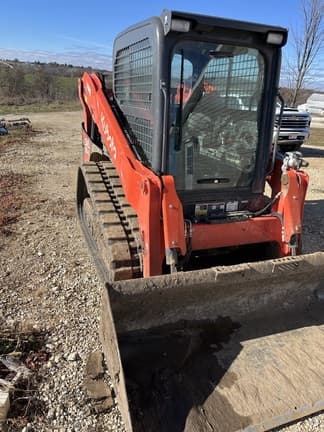 Image of Kubota SVL65-2 equipment image 4