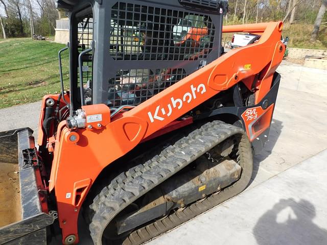 Image of Kubota SVL75-3 equipment image 2