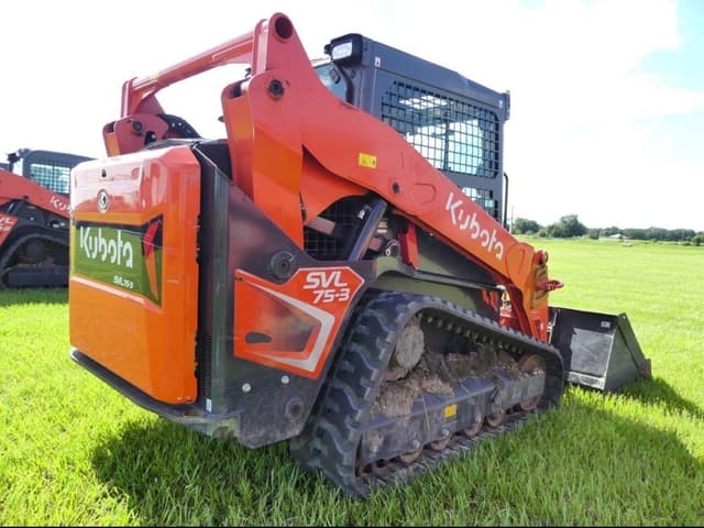 Image of Kubota SVL75-3 equipment image 2