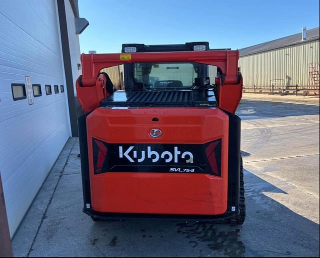 Image of Kubota SVL75-3 equipment image 4