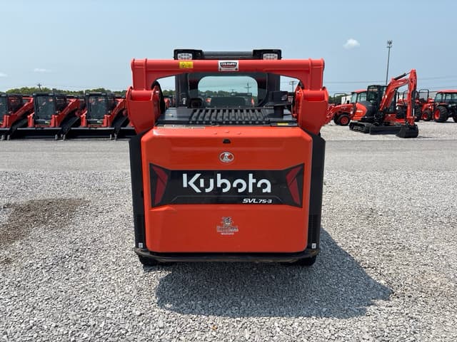 Image of Kubota SVL75-3 equipment image 3