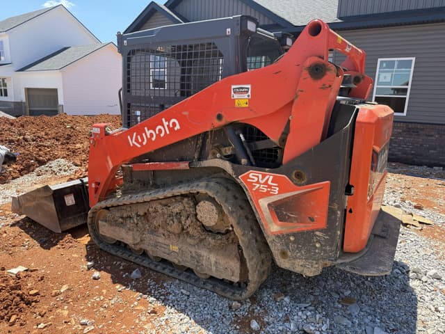 Image of Kubota SVL75-3 equipment image 4