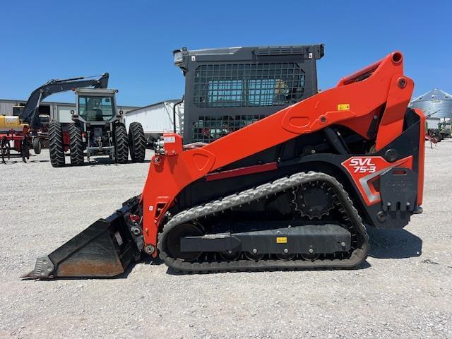 Image of Kubota SVL75-3 equipment image 2