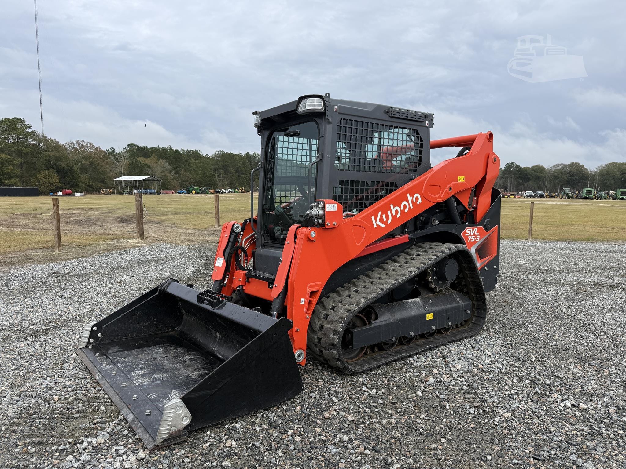 2024 Kubota SVL75-3 Equipment Image0