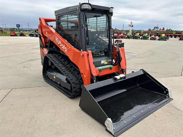 Image of Kubota SVL75-3 equipment image 3