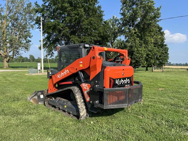 Image of Kubota SVL75-3 equipment image 3