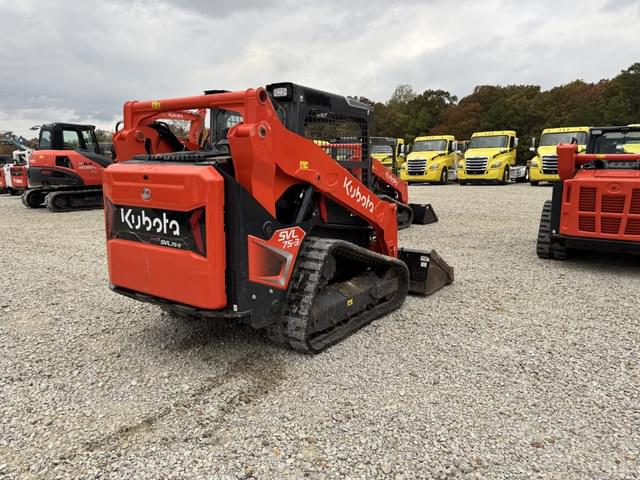 Image of Kubota SVL75-3 equipment image 2