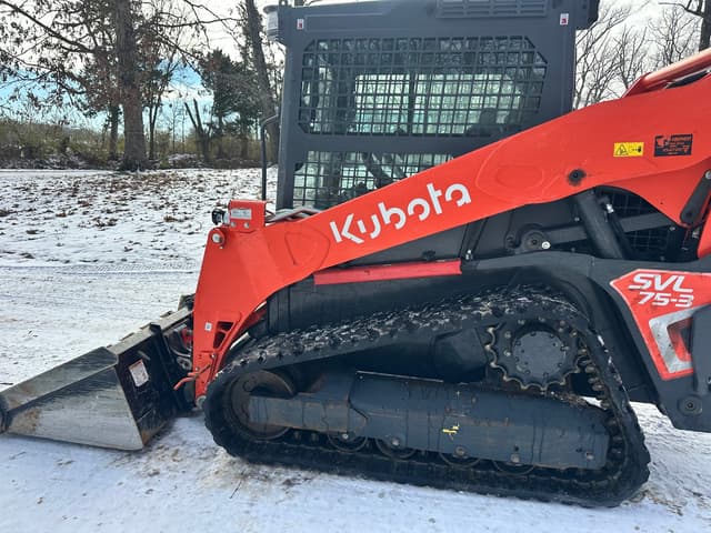 Image of Kubota SVL75-3 equipment image 3
