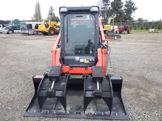 Image of Kubota SVL75-3 equipment image 1
