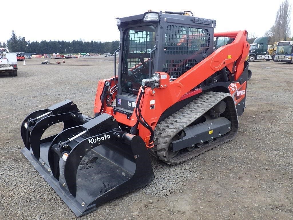 2024 Kubota SVL75-3 Equipment Image0