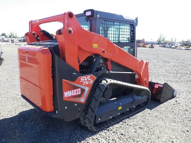 Image of Kubota SVL75-3 equipment image 4