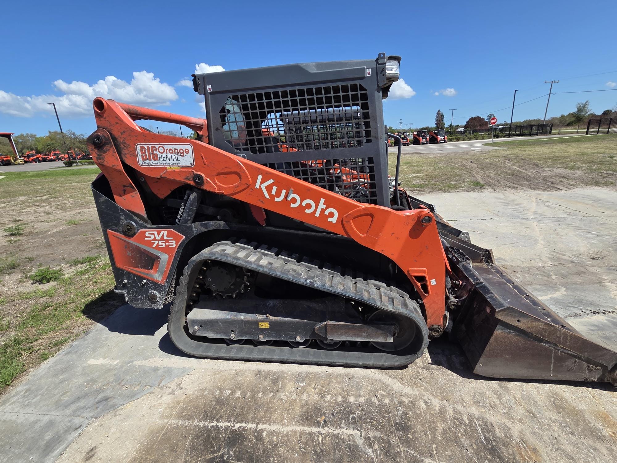 2024 Kubota SVL75-3HW Equipment Image0
