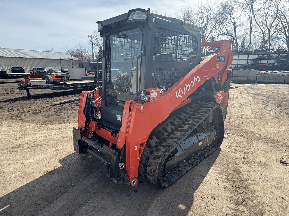 2024 Kubota SVL75-3HWCC Equipment Image0
