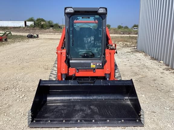 Image of Kubota SVL75-3 equipment image 3