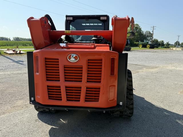 Image of Kubota SVL97-2 equipment image 3