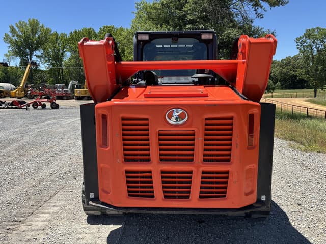 Image of Kubota SVL97-2 equipment image 3