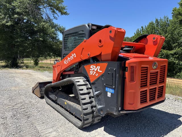 Image of Kubota SVL97-2 equipment image 2