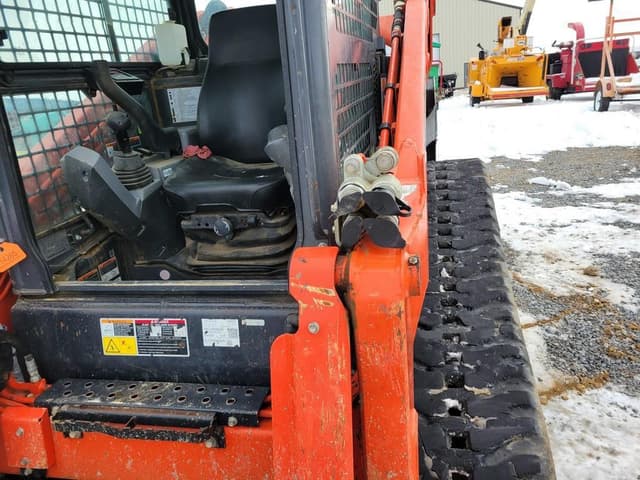 Image of Kubota SVL97-2 equipment image 4