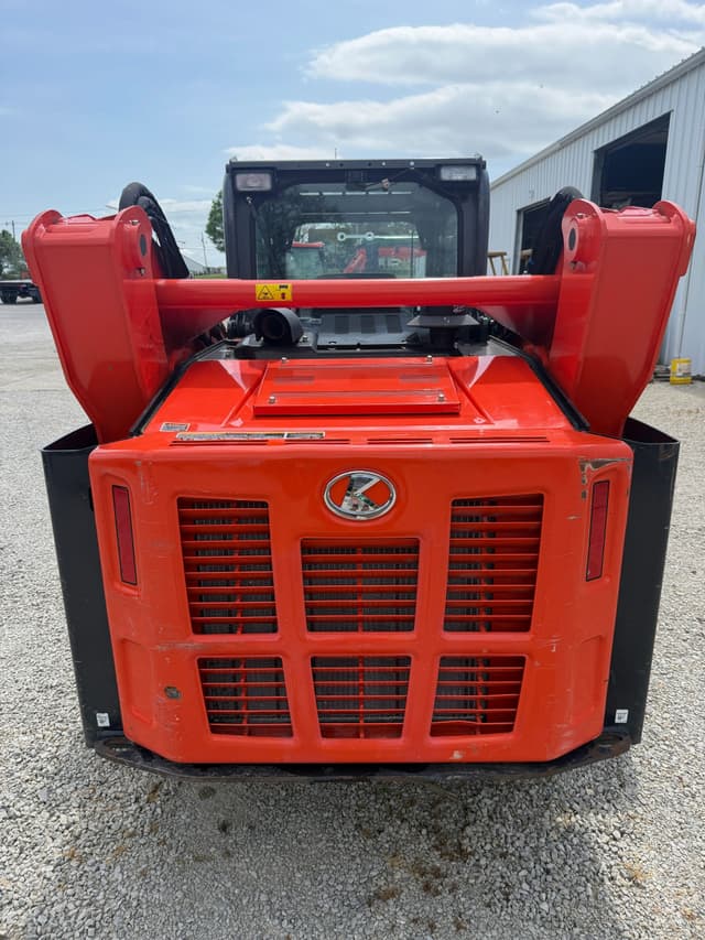 Image of Kubota SVL97-2 equipment image 3