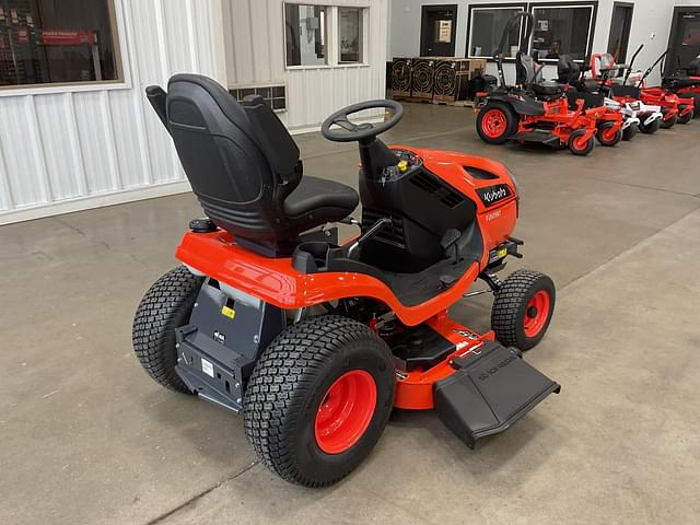 Image of Kubota T2290KWT equipment image 2