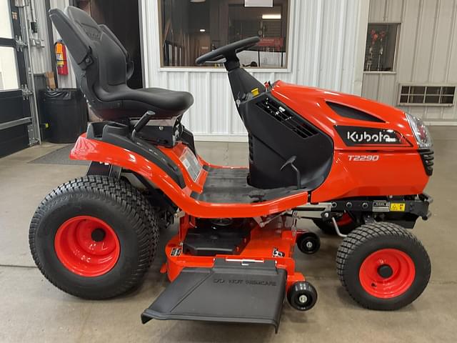 Image of Kubota T2290KWT equipment image 1