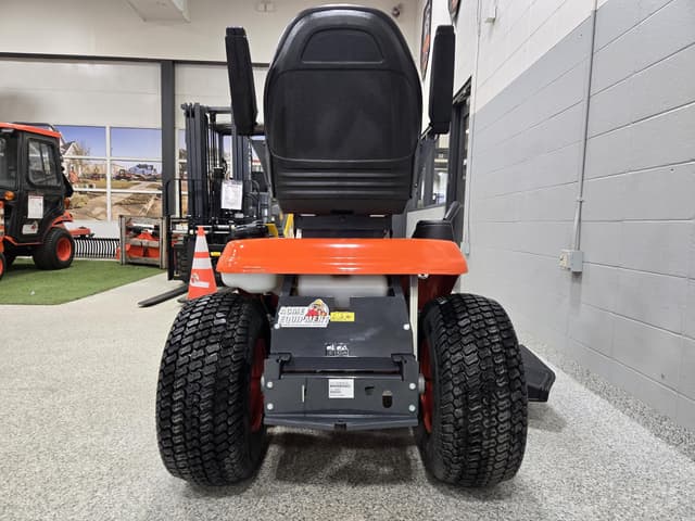 Image of Kubota T2290KWT equipment image 3