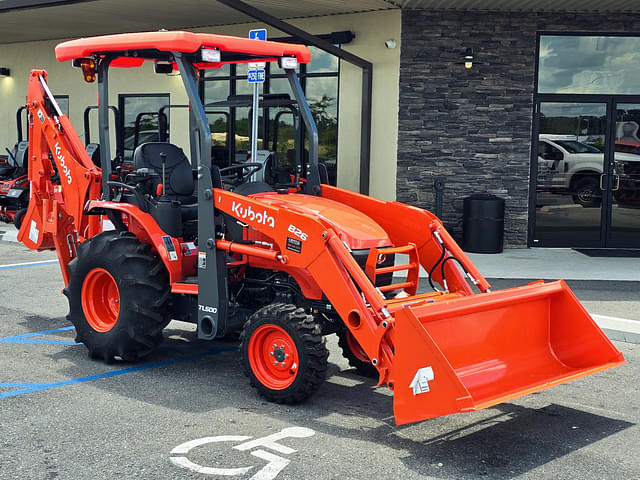 Image of Kubota B26 equipment image 1