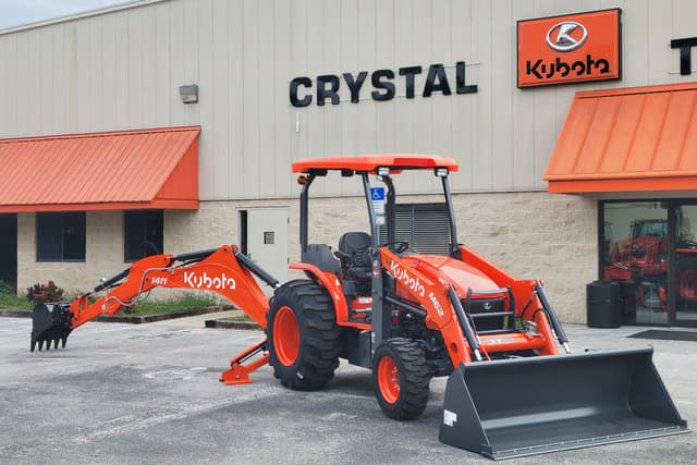 Image of Kubota M62 equipment image 1