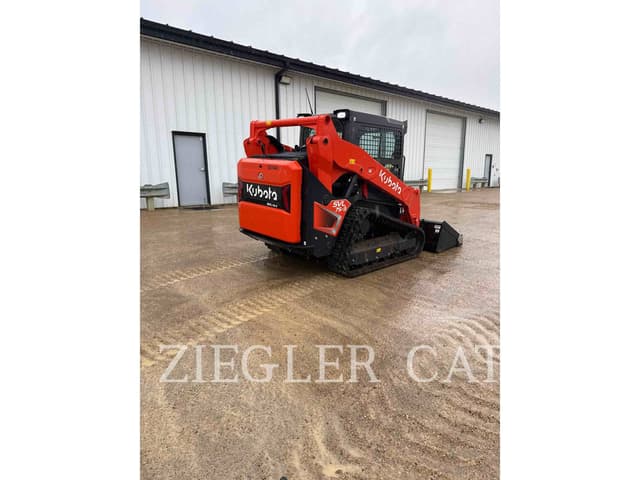 Image of Kubota SVL75-3 equipment image 2