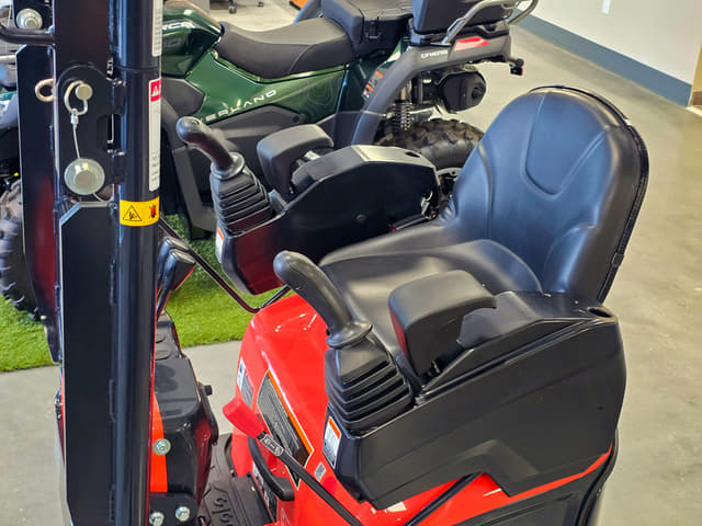 Image of Kubota U10-5 equipment image 4