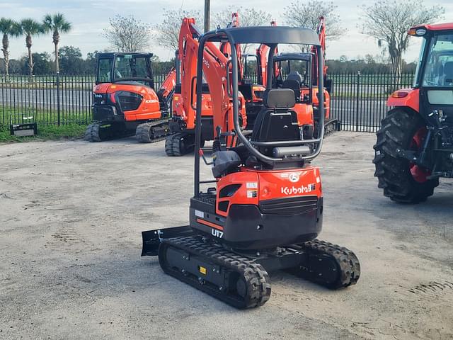 Image of Kubota U17 equipment image 3