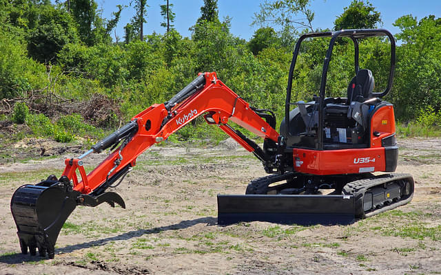 Image of Kubota U35-4 equipment image 1