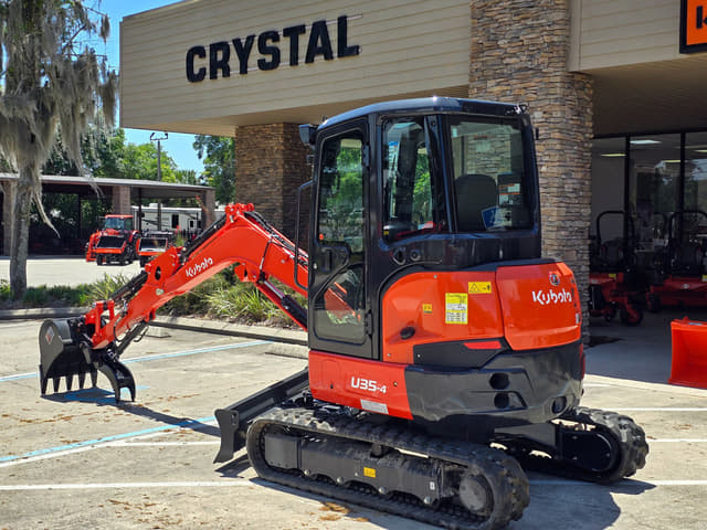 Image of Kubota U35-4 equipment image 3