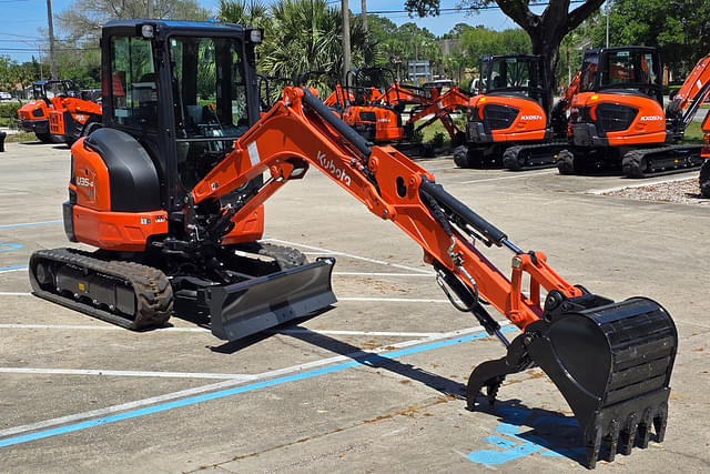 Image of Kubota U35-4 equipment image 1