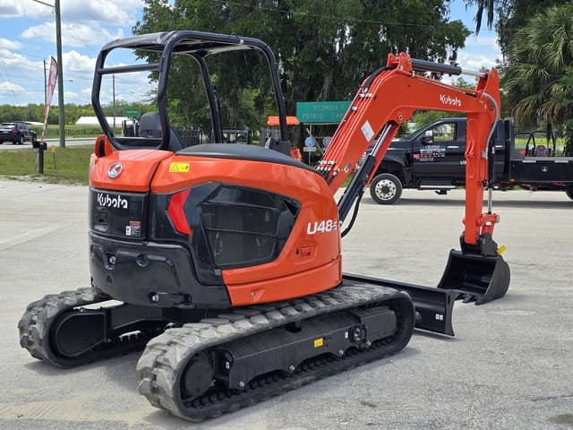 Image of Kubota U48-5 equipment image 2