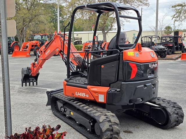 Image of Kubota U48-5 equipment image 4